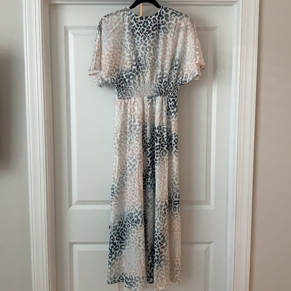 Flowy Maxi Dress Baby Shower Summer Sundress V Neck Smocked Leopard Long Small - Picture 4 of 12